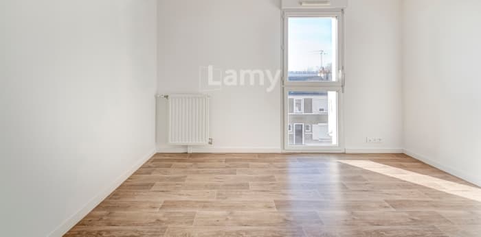 Image 7 sur 11 - Appartement  ·  Vente · Angers (49100) · 4 pièces · 81m²