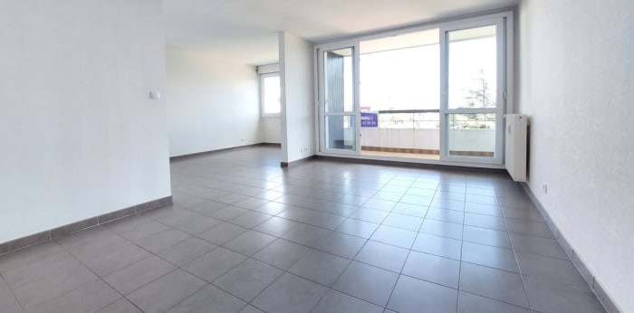 Image 1 sur 9 - Appartement  ·  Vente · Villefranche Sur Saone (69400) · 4 pièces · 79m²