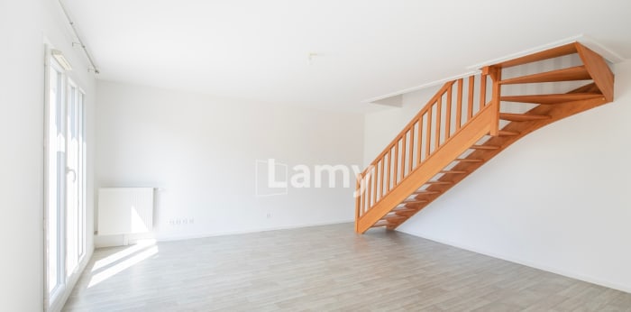 Image 8 sur 14 - Appartement  ·  Vente · St Pryve St Mesmin (45750) · 4 pièces · 82m²