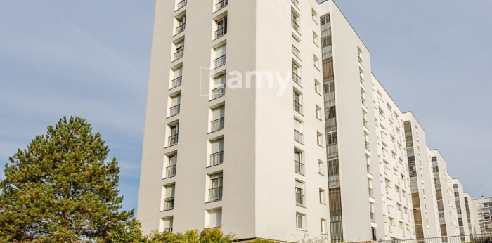 Image 1 sur 4 - Parking/box  ·  Vente · Rennes (35000)