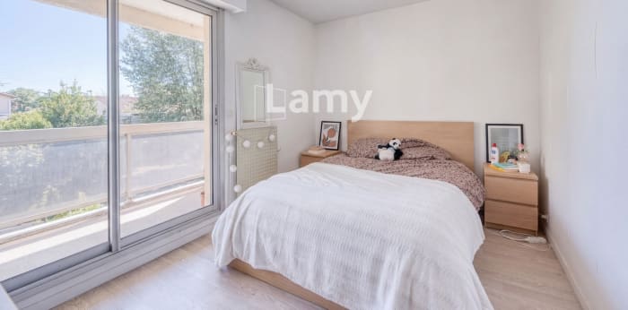 Image 4 sur 5 - Appartement  ·  Vente · Talence (33400) · 2 pièces · 47m²
