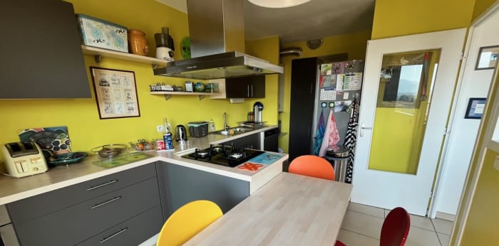 Image 8 sur 12 - Appartement  ·  Vente · Fontaine (38600) · 5 pièces · 107m²