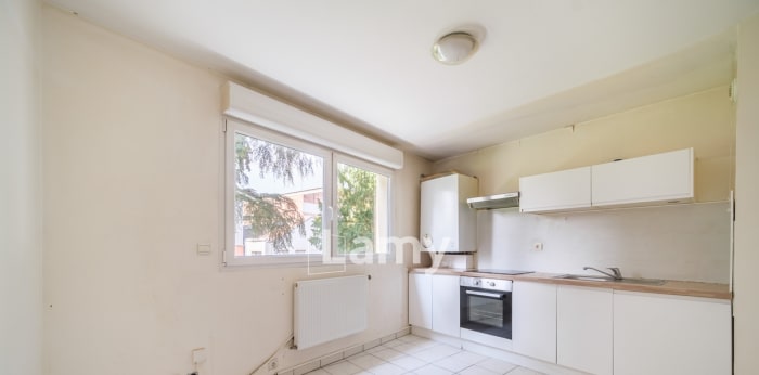 Image 8 sur 9 - Appartement  ·  Vente · Mulhouse (68100) · 4 pièces · 90m²