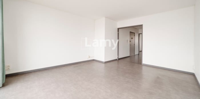 Image 6 sur 14 - Appartement  ·  Vente · Vandoeuvre Les Nancy (54500) · 3 pièces · 80m²