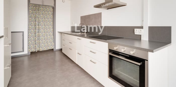Image 11 sur 14 - Appartement  ·  Vente · Vandoeuvre Les Nancy (54500) · 3 pièces · 80m²