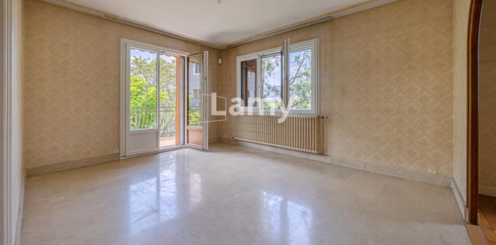 Image 7 sur 11 - Maison/villa  ·  Vente · Voglans (73420) · 6 pièces · 146m²