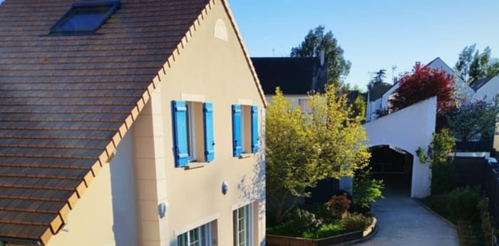 Image 2 sur 17 - Maison/villa  ·  Vente · Ballainvilliers (91160) · 8 pièces · 262m²