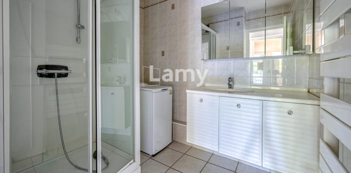 Image 6 sur 9 - Appartement  ·  Vente · Annecy (74940) · 3 pièces · 68m²