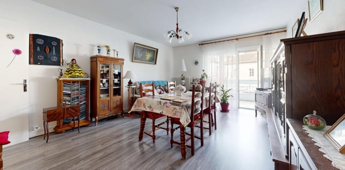 Image 1 sur 10 - Appartement  ·  Vente · Vesoul (70000) · 4 pièces · 99m²