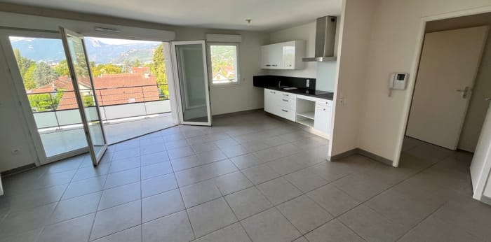 Image 2 sur 8 - Appartement  ·  Vente · Meylan (38240) · 2 pièces · 46m²