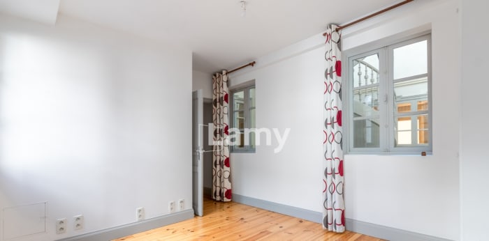 Image 11 sur 12 - Appartement  ·  Vente · Bayonne (64100) · 3 pièces · 75m²