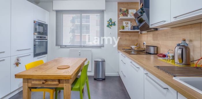 Image 5 sur 16 - Appartement  ·  Vente · Dijon (21000) · 6 pièces · 124m²