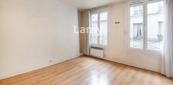 Image 2 sur 10 - Appartement  ·  Vente · Paris (75003) · 3 pièces · 90m²