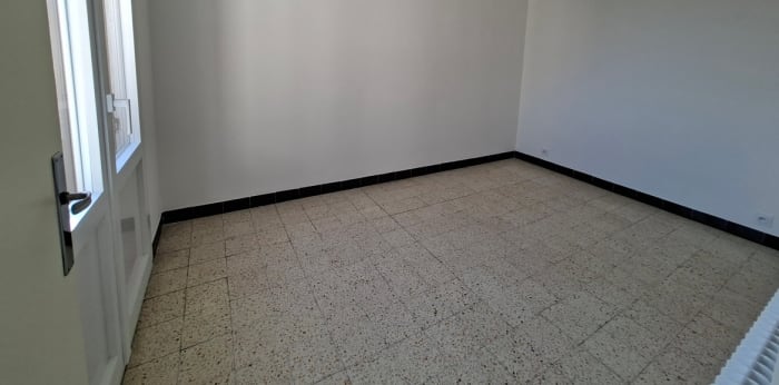 Image 9 sur 10 - Appartement  ·  Vente · Sisteron (04200) · 3 pièces · 58m²