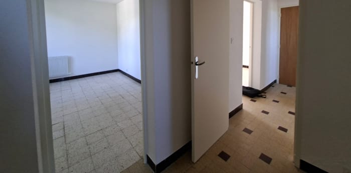 Image 10 sur 10 - Appartement  ·  Vente · Sisteron (04200) · 3 pièces · 58m²