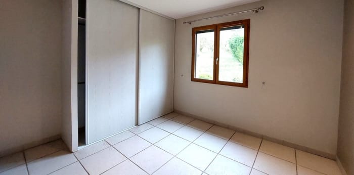 Image 10 sur 16 - Maison/villa  ·  Vente · Montagny Les Buxy (71390) · 7 pièces · 163m²