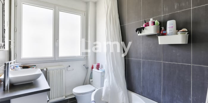 Image 8 sur 11 - Appartement  ·  Vente · Alfortville (94140) · 2 pièces · 50m²