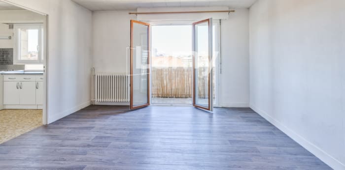 Image 1 sur 10 - Appartement  ·  Vente · Poissy (78300) · 27m²