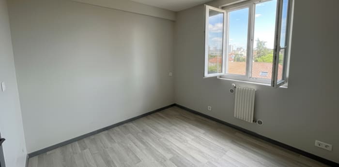 Image 9 sur 12 - Appartement  ·  Vente · Toulouse (31200) · 4 pièces · 62m²
