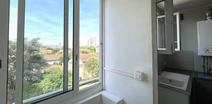 Image 5 sur 12 - Appartement  ·  Vente · Toulouse (31200) · 4 pièces · 62m²