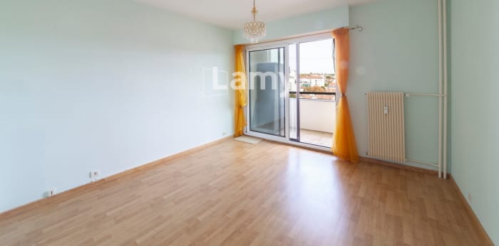 Image 4 sur 6 - Appartement  ·  Vente · Besancon (25000) · 4 pièces · 82m²