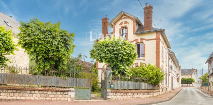 Image 15 sur 15 - Maison/villa  ·  Vente · Montargis (45200) · 8 pièces · 173m²