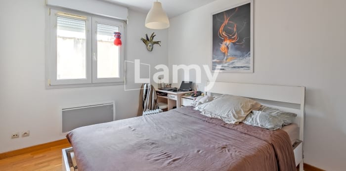 Image 6 sur 8 - Appartement  ·  Vente · Lille (59800) · 2 pièces · 48m²