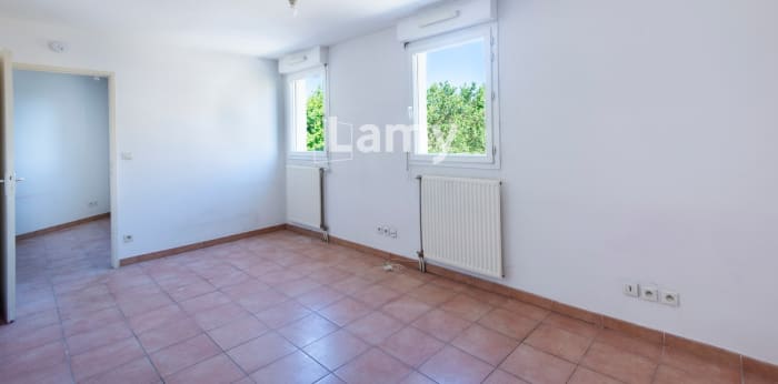 Image 5 sur 12 - Appartement  ·  Vente · Salon De Provence (13300) · 2 pièces · 32m²