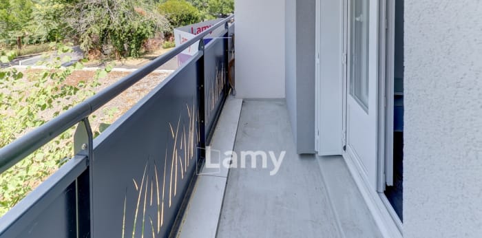 Image 7 sur 8 - Appartement  ·  Vente · Clermont Ferrand (63000) · 1 pièce · 29m²
