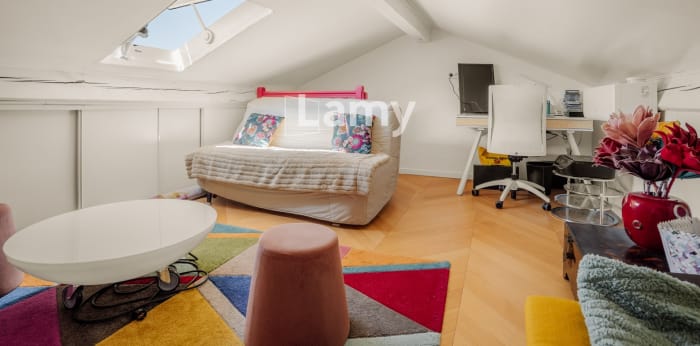 Image 7 sur 10 - Maison/villa  ·  Vente · Villeurbanne (69100) · 5 pièces · 136m²
