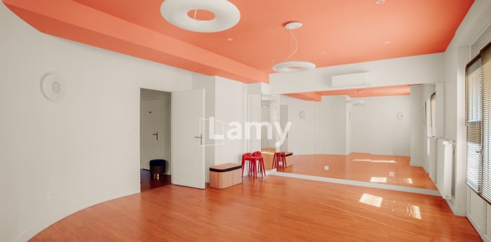 Image 10 sur 10 - Maison/villa  ·  Vente · Villeurbanne (69100) · 5 pièces · 136m²