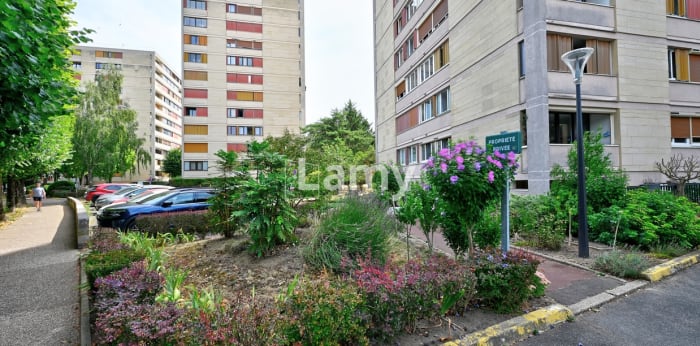 Image 13 sur 13 - Appartement  ·  Vente · Poissy (78300) · 4 pièces · 70m²