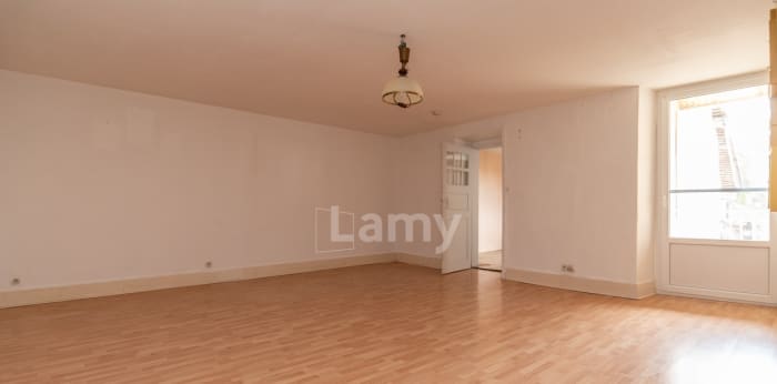 Image 2 sur 7 - Maison/villa  ·  Vente · Lavigny (39210) · 3 pièces · 67m²
