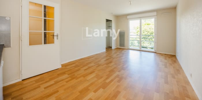 Image 6 sur 8 - Appartement  ·  Vente · Rennes (35000) · 2 pièces · 42m²