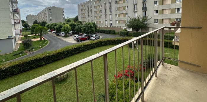 Image 1 sur 9 - Appartement  ·  Vente · Montargis (45200) · 4 pièces · 69m²