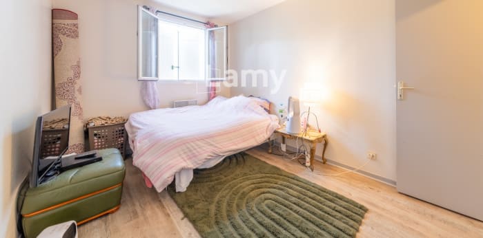 Image 5 sur 10 - Appartement  ·  Vente · Angouleme (16000) · 3 pièces · 71m²