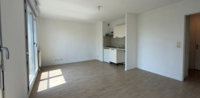 Image 1 sur 4 - Appartement  ·  Vente · Rennes (35200) · 45m²