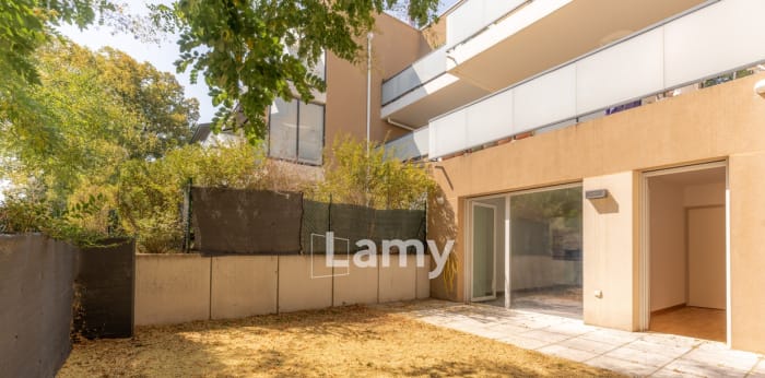 Image 1 sur 9 - Appartement  ·  Vente · Rillieux La Pape (69140) · 2 pièces · 42m²