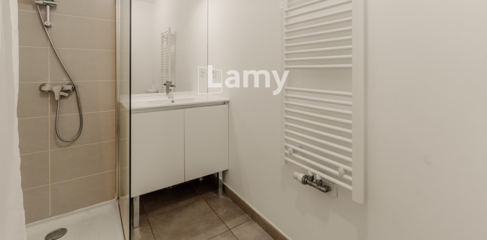 Image 7 sur 9 - Appartement  ·  Vente · Rillieux La Pape (69140) · 2 pièces · 42m²