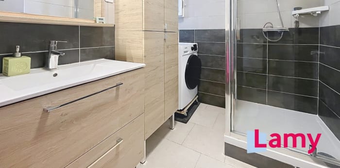 Image 10 sur 12 - Appartement  ·  Vente · Aix En Provence (13100) · 4 pièces · 74m²
