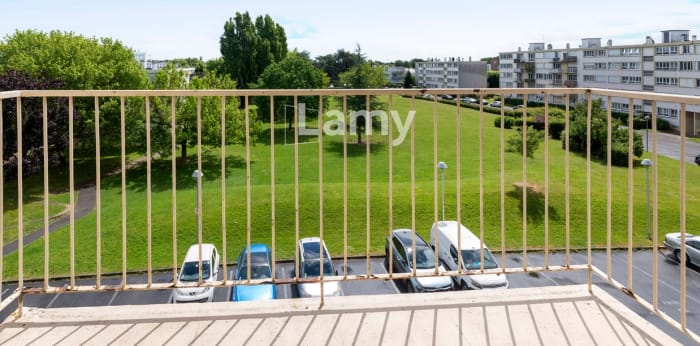 Image 1 sur 8 - Appartement  ·  Vente · St Michel Sur Orge (91240) · 2 pièces · 53m²
