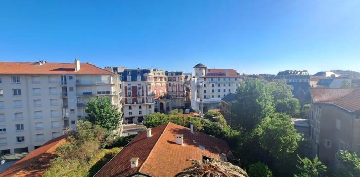 Image 1 sur 7 - Appartement  ·  Vente · Biarritz (64200) · 55m²