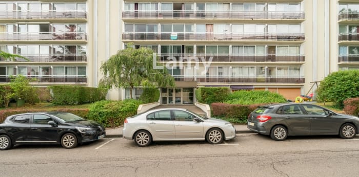 Image 1 sur 10 - Appartement  ·  Vente · Nancy (54000) · 1 pièce · 25m²