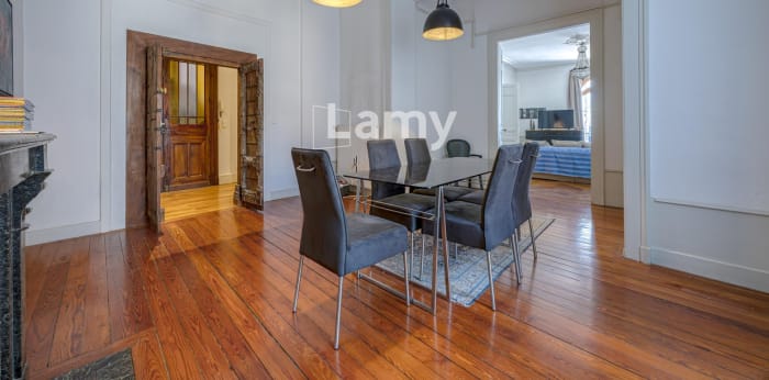 Image 2 sur 11 - Appartement  ·  Vente · Aix Les Bains (73100) · 6 pièces · 187m²