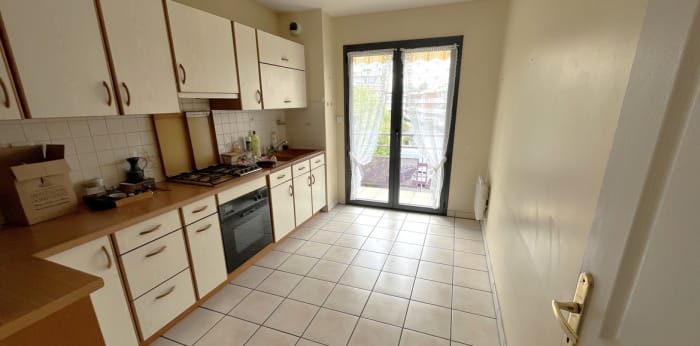 Image 2 sur 7 - Appartement  ·  Vente · Issoire (63500) · 4 pièces · 87m²