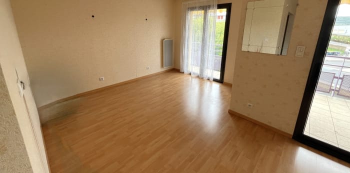 Image 4 sur 7 - Appartement  ·  Vente · Issoire (63500) · 4 pièces · 87m²