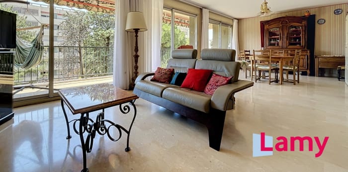 Image 3 sur 14 - Appartement  ·  Vente · Aix En Provence (13100) · 6 pièces · 131m²