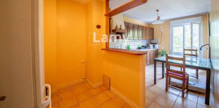 Image 4 sur 7 - Appartement  ·  Vente · La Rochelle (17000) · 3 pièces · 82m²