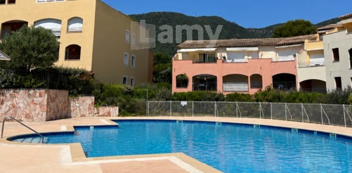 Image 13 sur 15 - Appartement  ·  Vente · Cavalaire Sur Mer (83240) · 3 pièces · 45m²