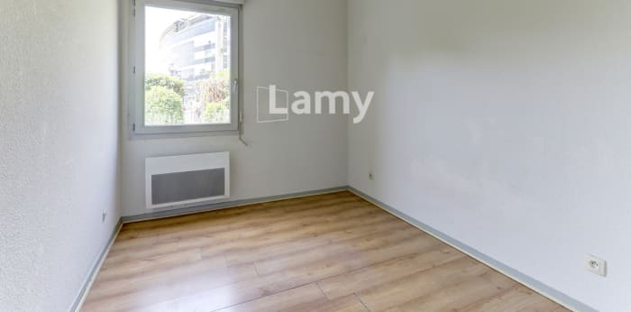 Image 7 sur 11 - Appartement  ·  Vente · Clermont Ferrand (63100) · 3 pièces · 59m²
